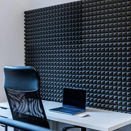 Free Parking - Downtown Location, Balcony & Nespresso